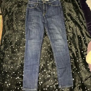 Levi's 721 High Rise Skinny Slimming Jeans Medium Blue Wash Women’s Size 30”